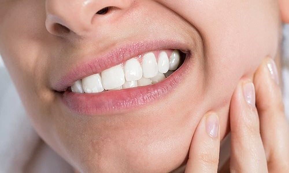 Khi răng khôn mọc lệch thường phải nhổ bỏ đi để tránh xâm lấn gây hỏng răng bên cạnh